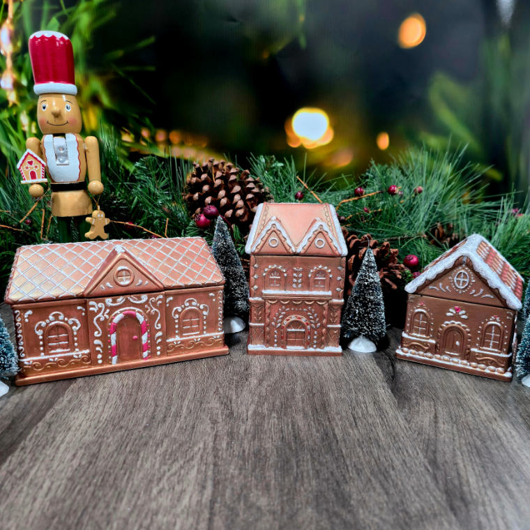 Gingerbread House Candles Limited Holiday Edition