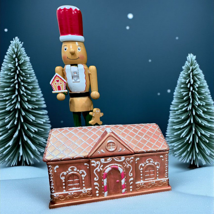 Gingerbread House Candles Limited Holiday Edition